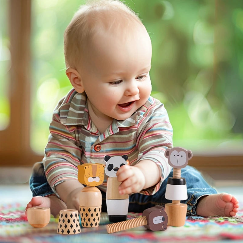 Wooden Montessori Bear Toy – Educational Cartoon Animal Rattle