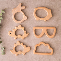 Wooden Animal Teether Pendant – Safe Baby Gym Toy, Beech Wood